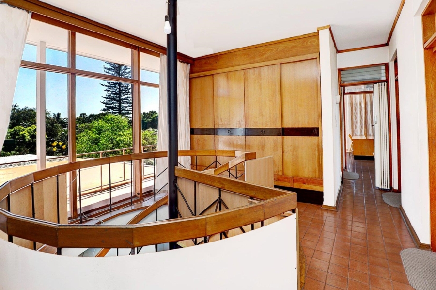 5 Bedroom Property for Sale in Welgemoed Western Cape